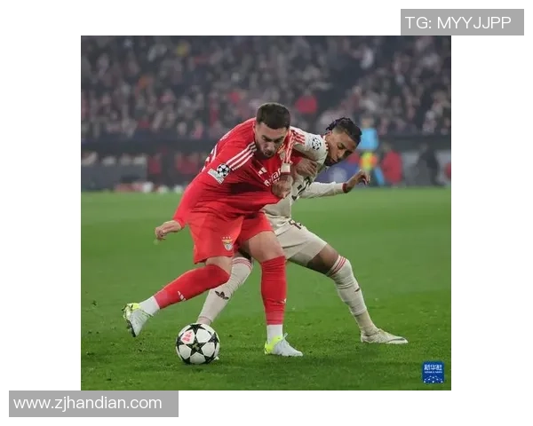 欧联杯精彩对决拜仁与本菲卡战成平局乌龙球引发全场热烈反响