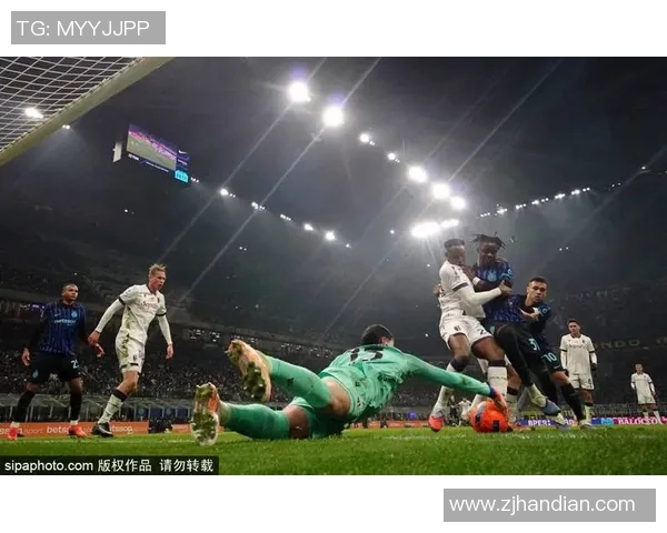 欧冠精彩对决国米与阿森纳激战成平局神扑瞬间引发全场欢呼